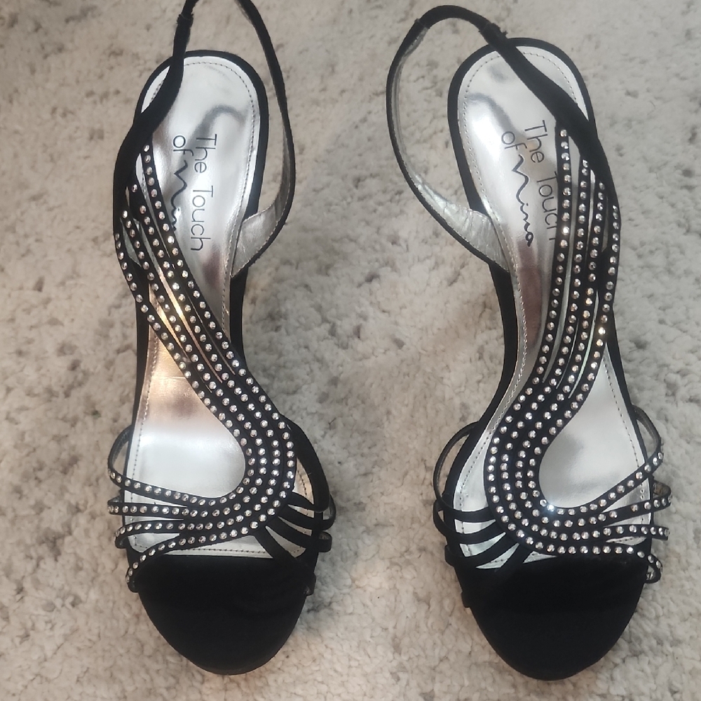 Elegant Black and Silver Heels with Rhinestone Embellishments